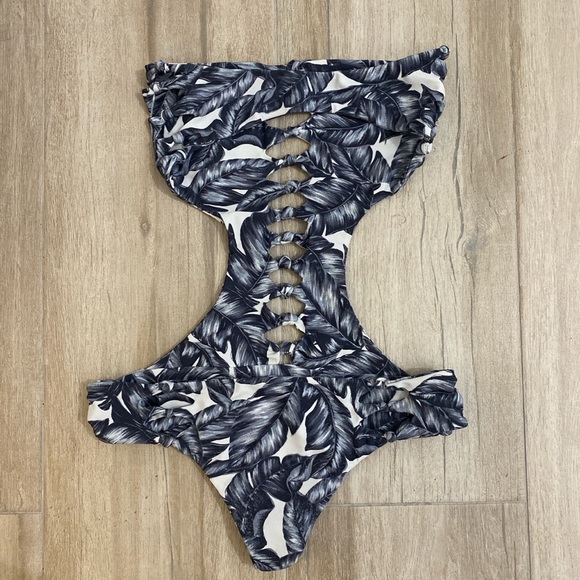 Mikoh Cut Out One Piece - Picture 3 of 4